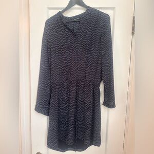 The Hilary Radley Long Sleeve Short Drawstring Dress (M)